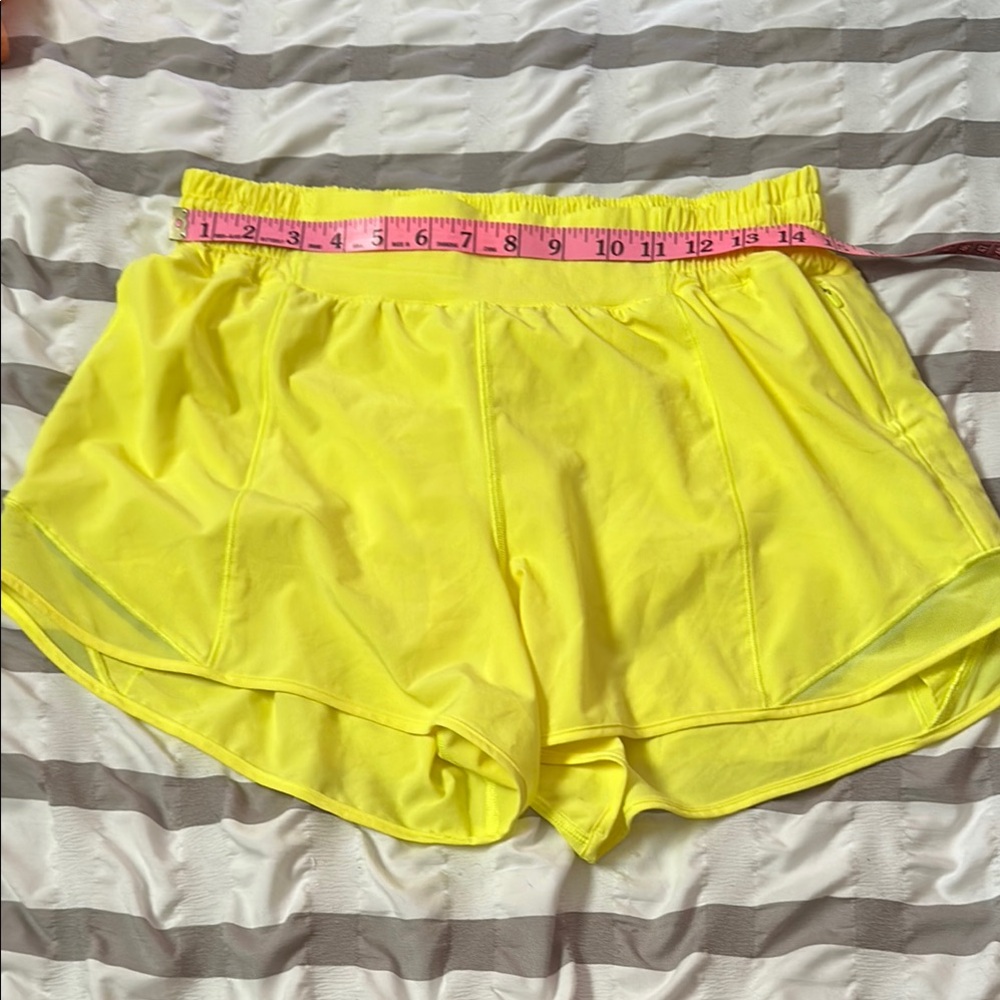 Lululemon hotty hot shorts